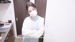 Landlord fuckign her submissive pussy after she gets stuck